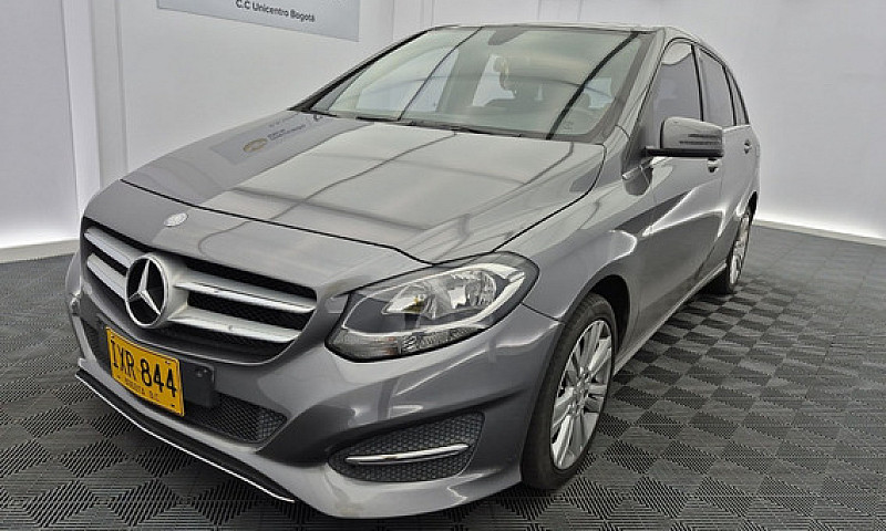 Mercedes-Benz Clase ...