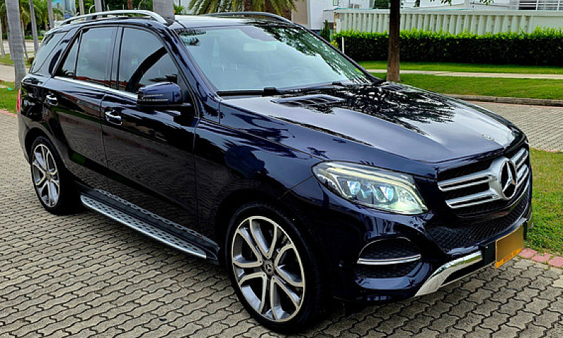 Mercedes-Benz Clase ...