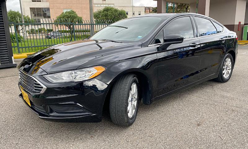 Ford Fusion S 2.5...