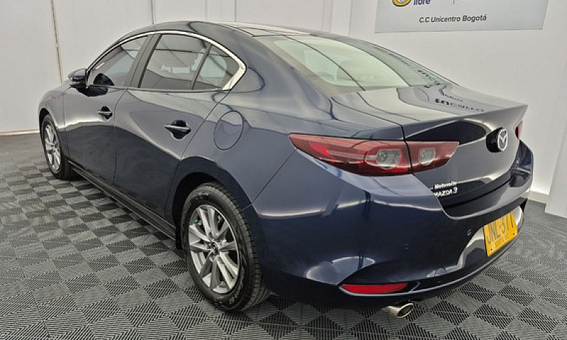 Mazda 3 2.0 Touring ...