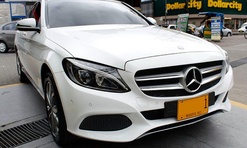 Mercedes-Benz Clase ...