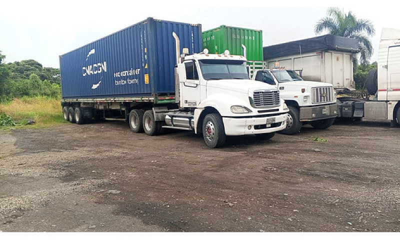 Freightliner Cl 120 ...