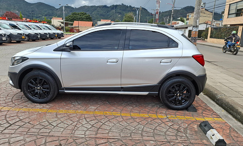 Chevrolet Onix Activ...