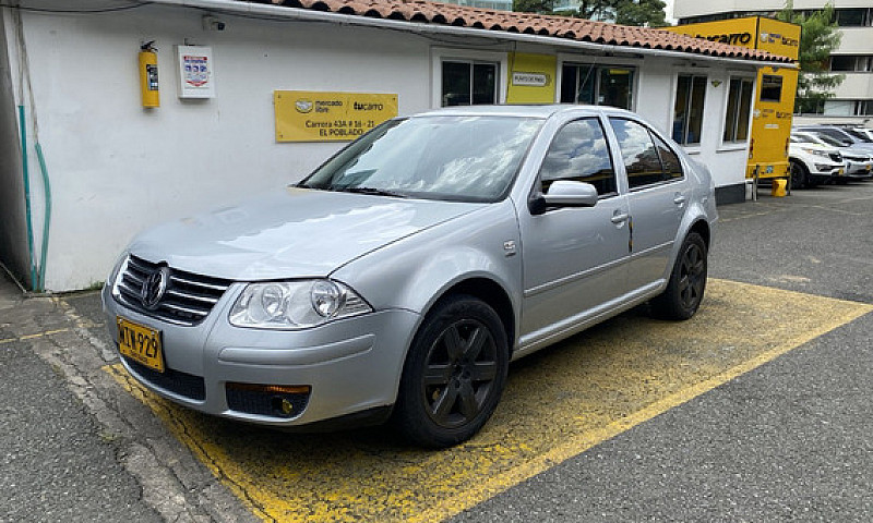 Volkswagen Jetta 2.0...