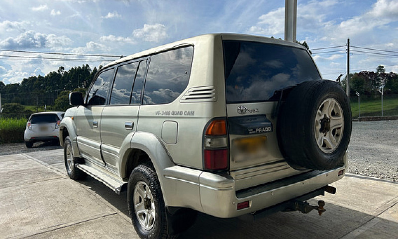 Toyota Prado Vxa Mod...