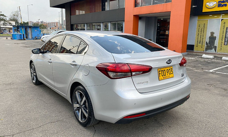 Kia Cerato Pro 1.6L ...