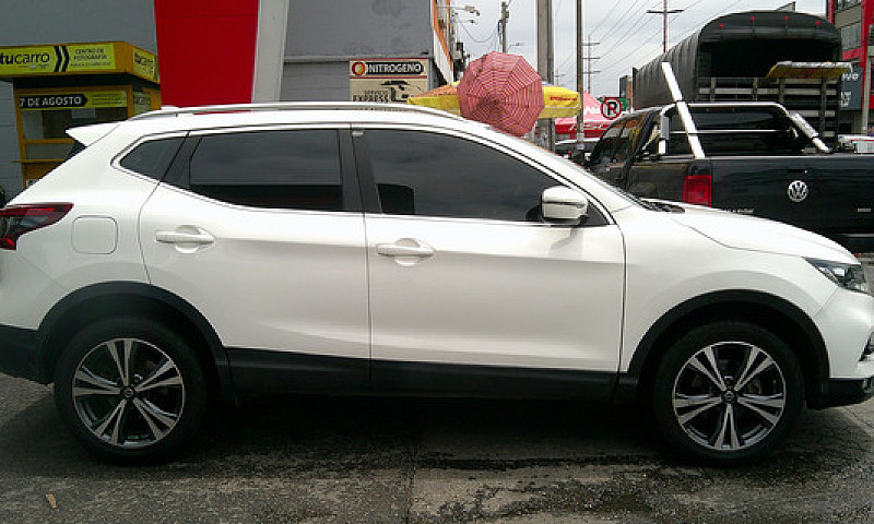 Nissan Qashqai 2.0 A...