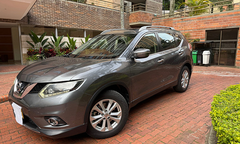 Nissan X-Trail 2.5 A...