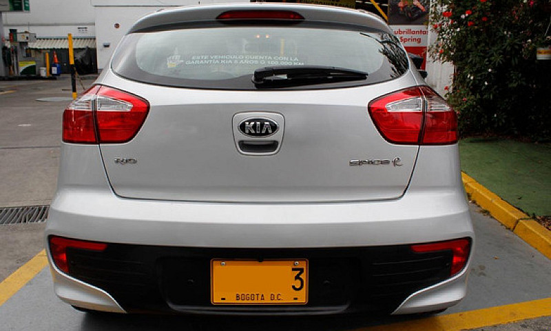 Kia Rio 1.25 Spice R...