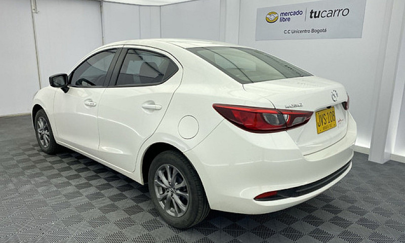 Mazda 2 1.5 Touring ...