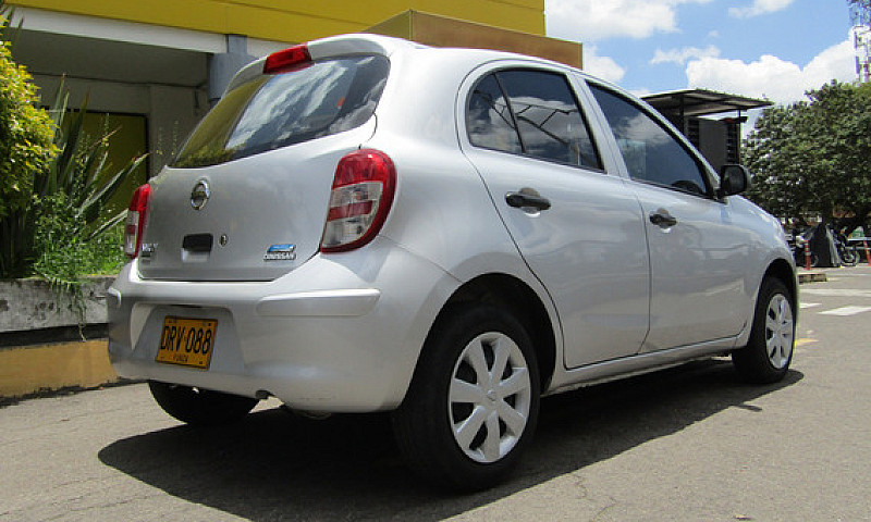 Nissan March 1.6 Act...