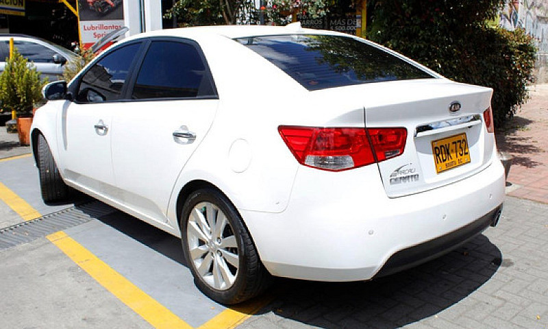 Kia Cerato Forte 2.0...