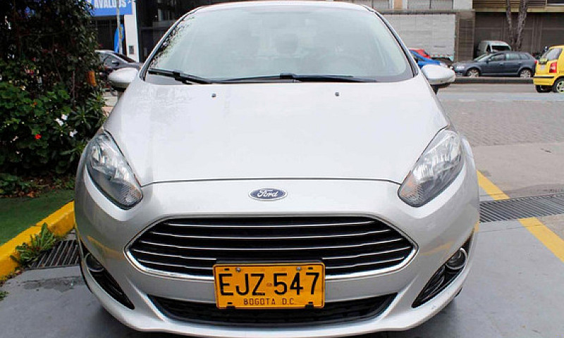 Ford Fiesta 1.6 Tita...