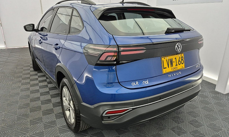 Volkswagen Nivus 1.0...