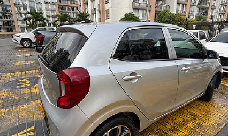 Kia Picanto 1.2 Vibr...