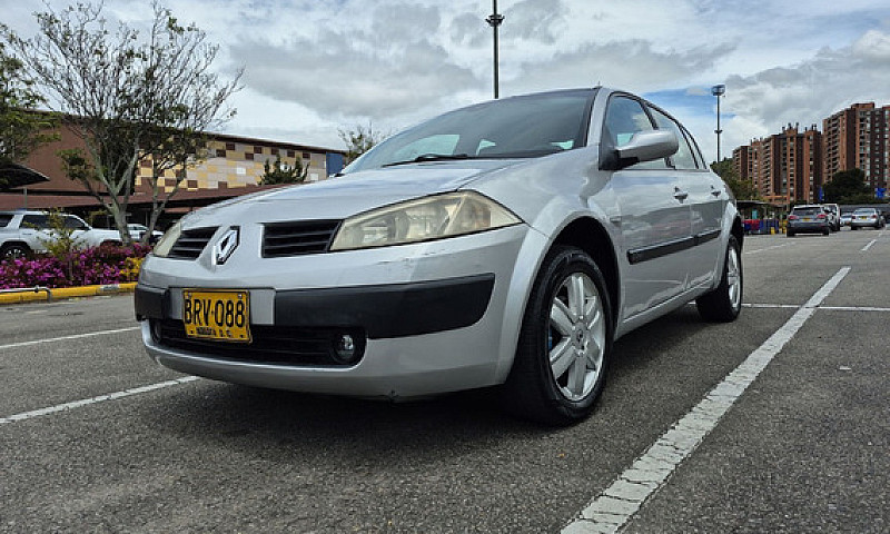 Renault Megane ...