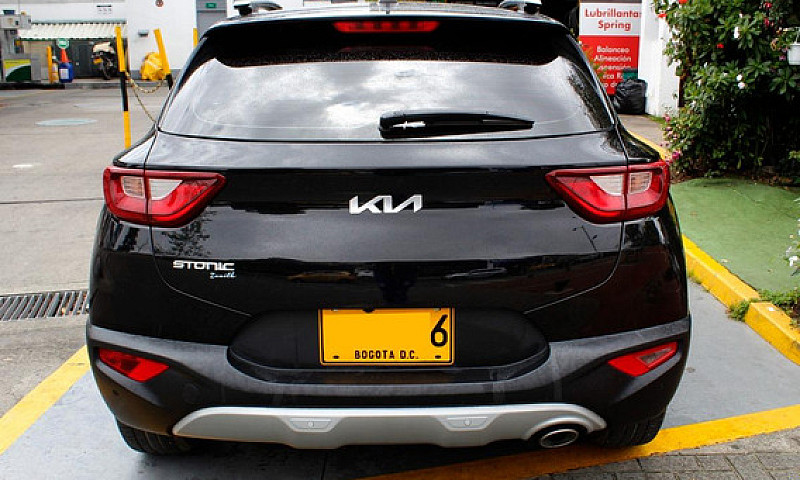 Kia Stonic 1.0 Zenit...