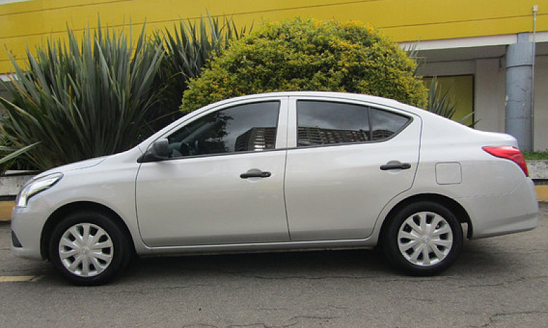 Nissan Versa 1.6 V-D...