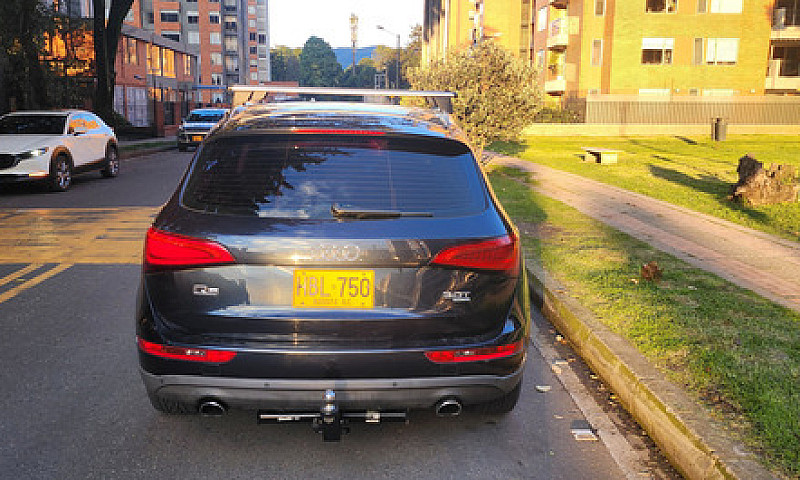 Audi Q5 3.0 Tfsi Att...