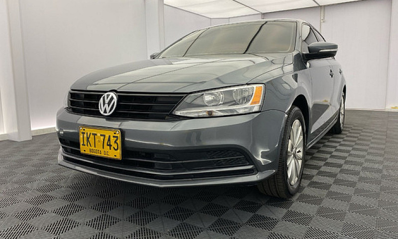 Volkswagen Jetta Com...