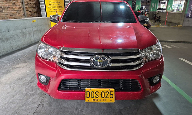 Toyota Hilux 2.0 Srv...