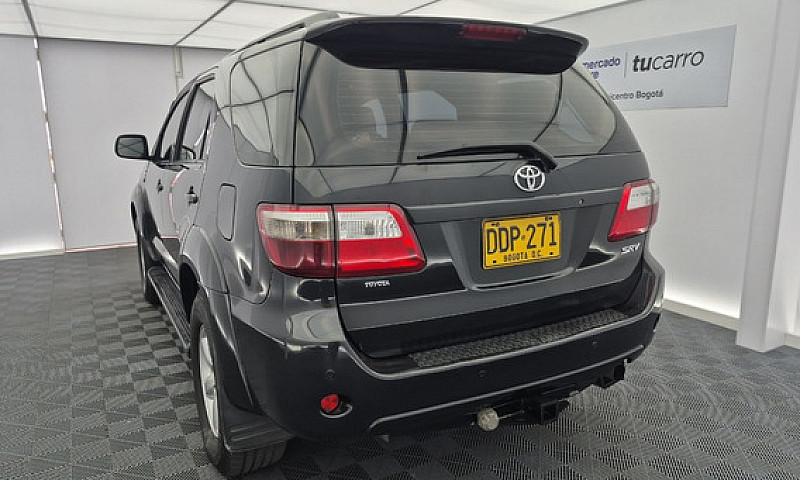Toyota Fortuner 3.0 ...
