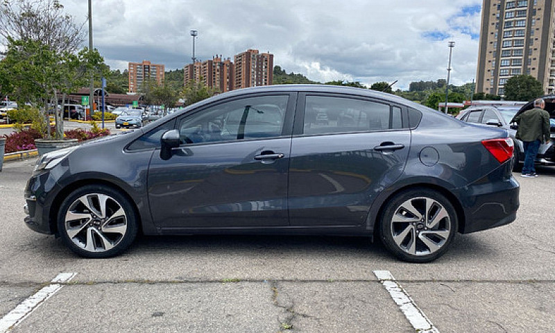 Kia Rio Ub Ex 1.4 At...