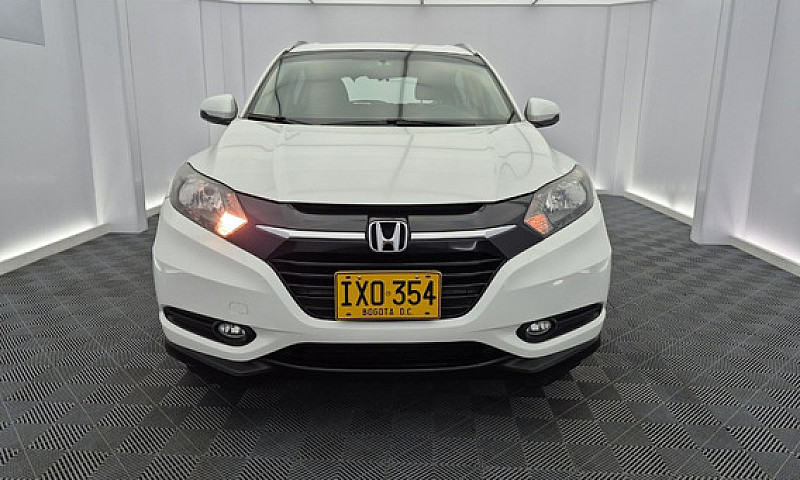 Honda Hr-V Awd At 1....
