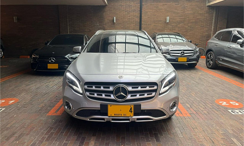 Mercedes-Benz Clase ...