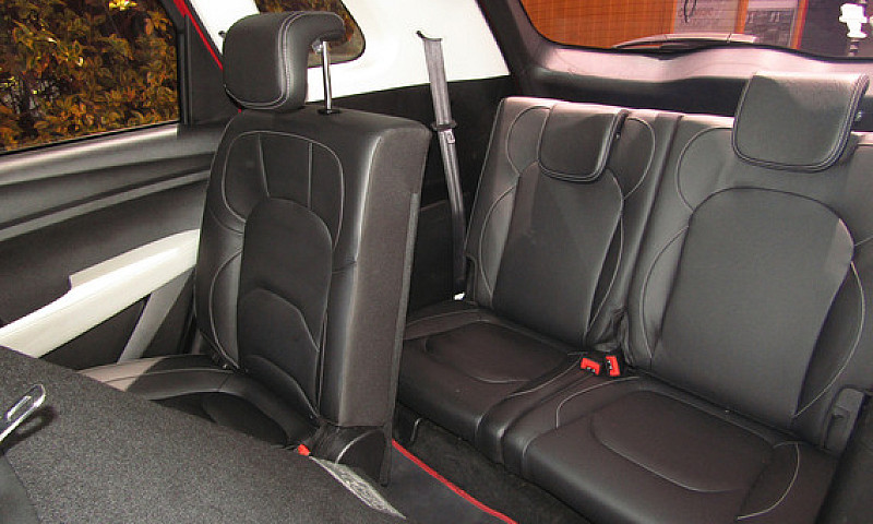 Chevrolet Captiva 1....