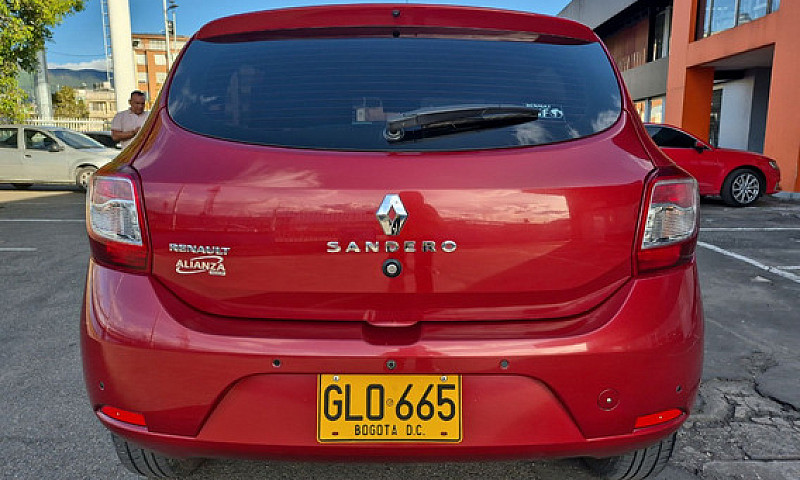 Renault Sandero 1.6 ...