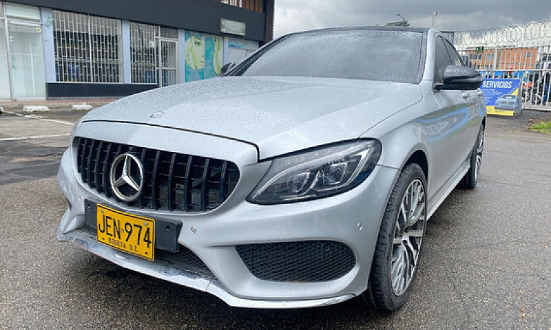 Mercedes-Benz Clase ...