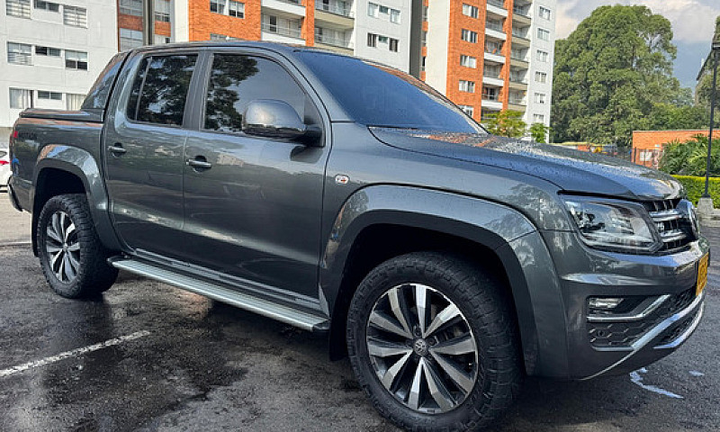 Volkswagen Amarok 3....