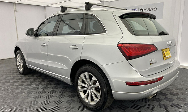 Audi Q5 2.0 Tdi S-Tr...