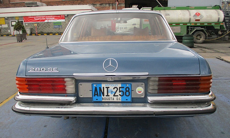 Mercedes Benz 280 Se...