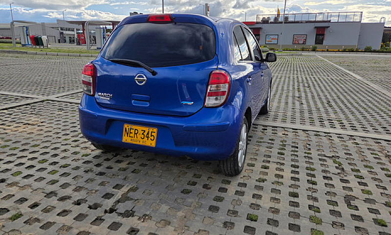 Nissan March 1.6 Adv...