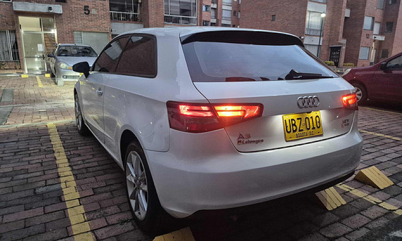Audi A3 1.2 Attracti...