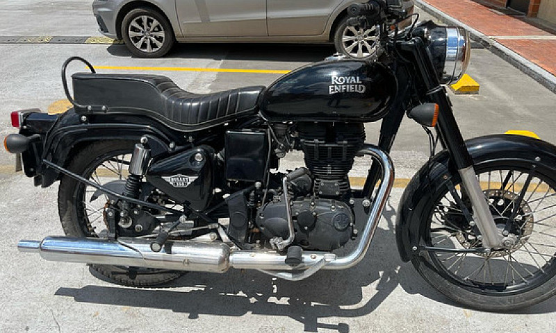 Royal Enfield Bullet...
