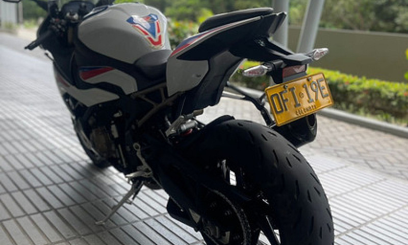 Bmw S1000Rr...