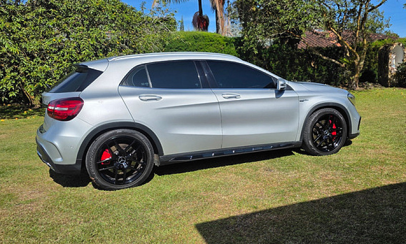 Mercedes-Benz Clase ...
