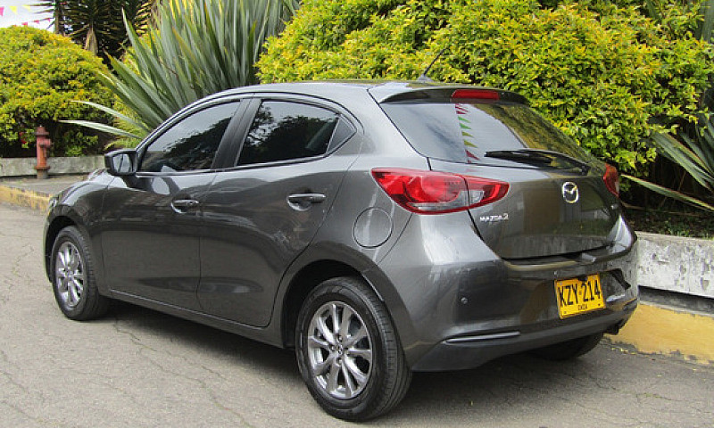 Mazda 2 1.5 Touring ...