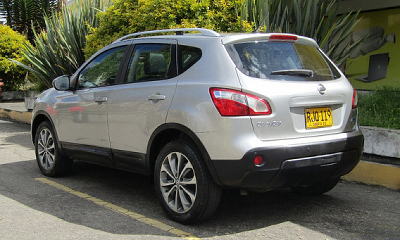Nissan Qashqai 2.0 4...