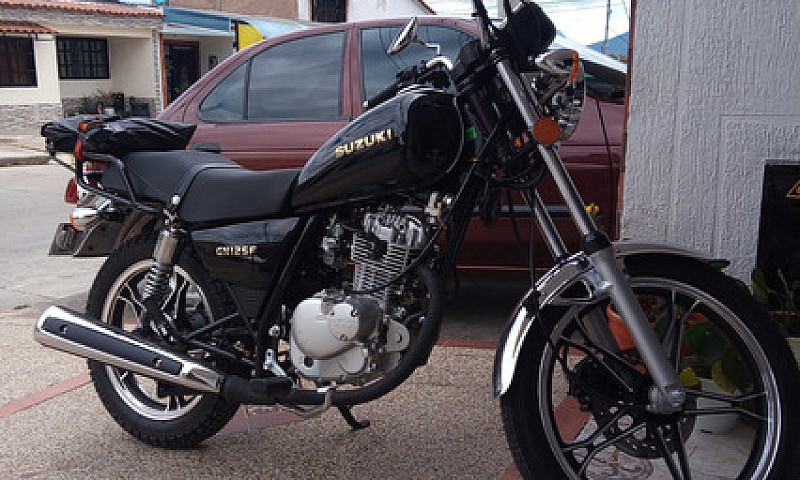 Suzuki Gn 125...