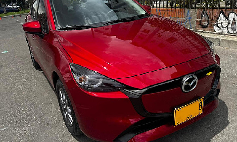 Mazda 2 2026 1.5 Sed...