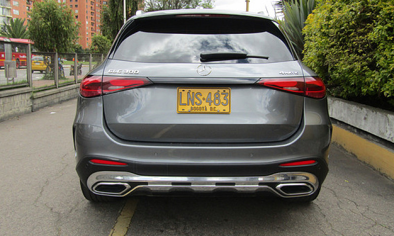 Mercedes-Benz Clase ...