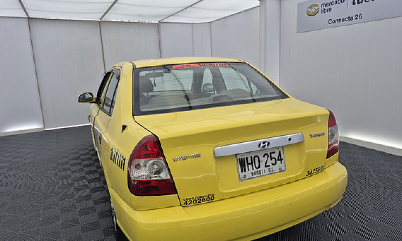 Hyundai Accent Verna...