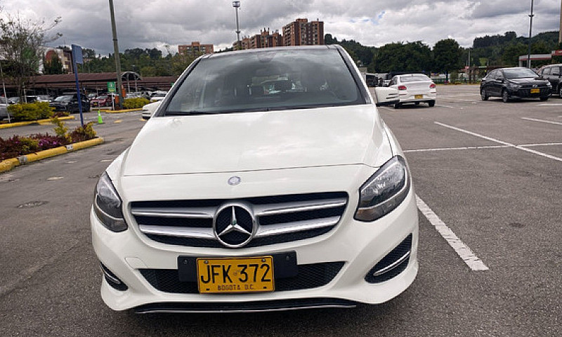 Mercedes-Benz Clase ...