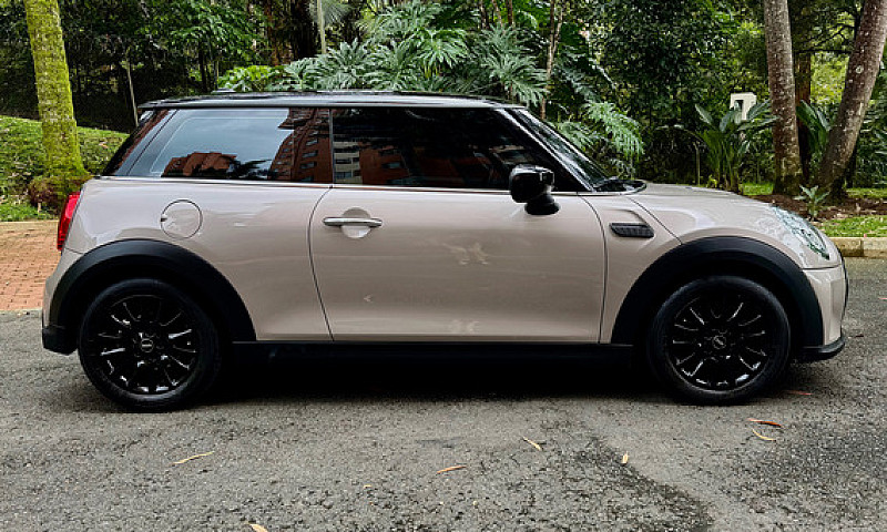 Mini Cooper Cooper...