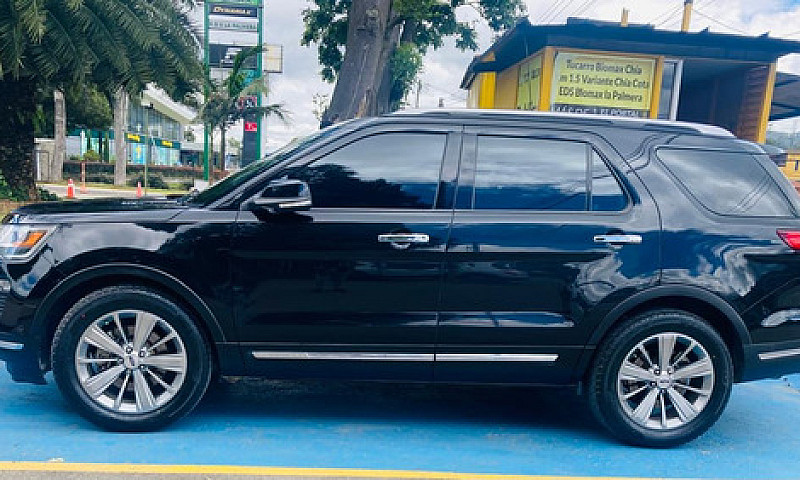 Ford Explorer 2.3 Li...