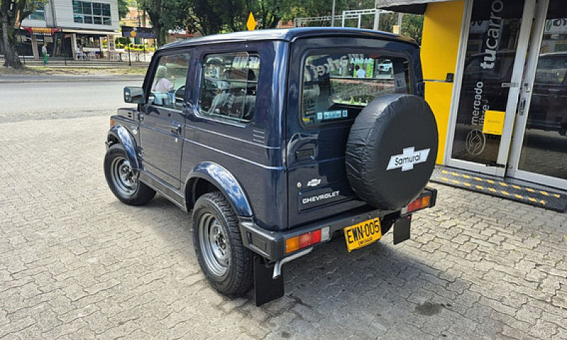Chevrolet Samurai 1....